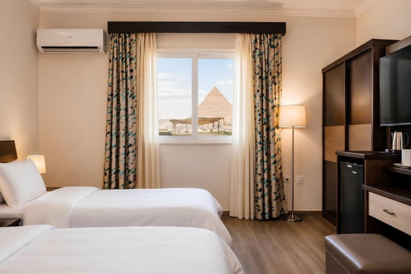 Pyramid Edge Hotel photo 2