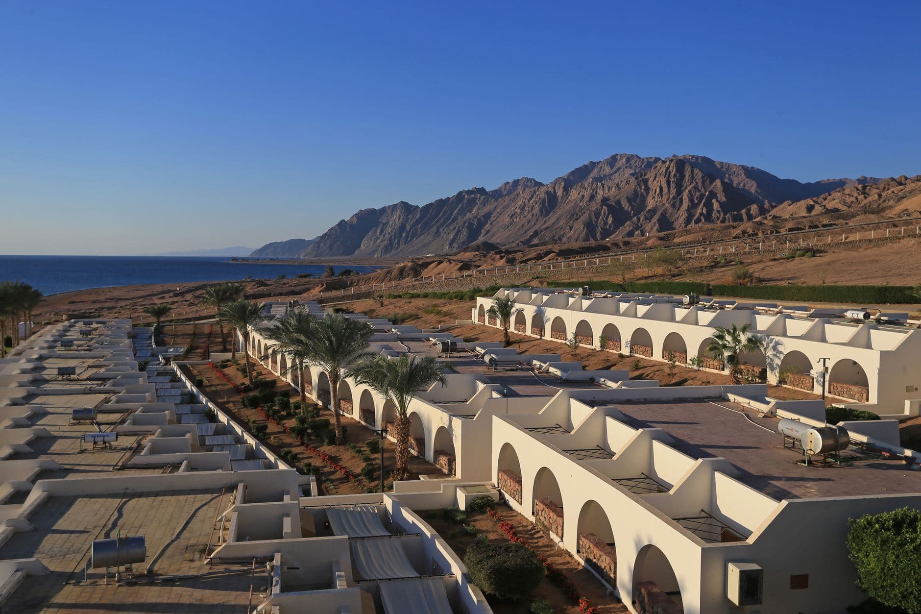 Dahab: Blue Hole & Three Pools Diving Day
