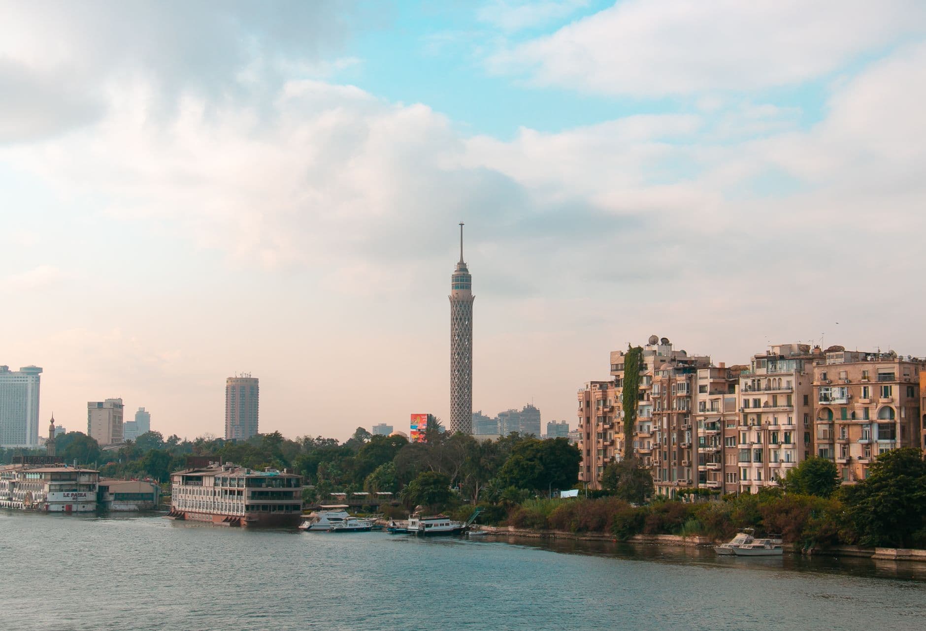 What to Expect on a Cairo Nile Dinner Cruise