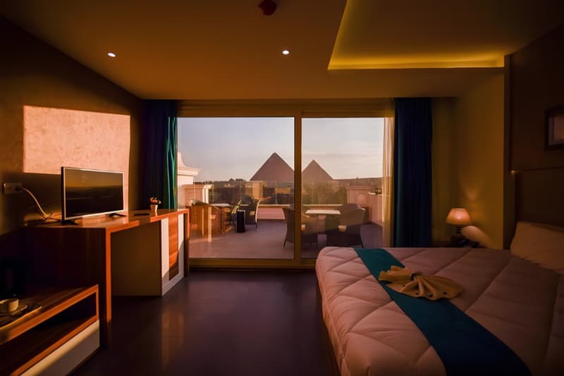 Top Pyramids View Hotel